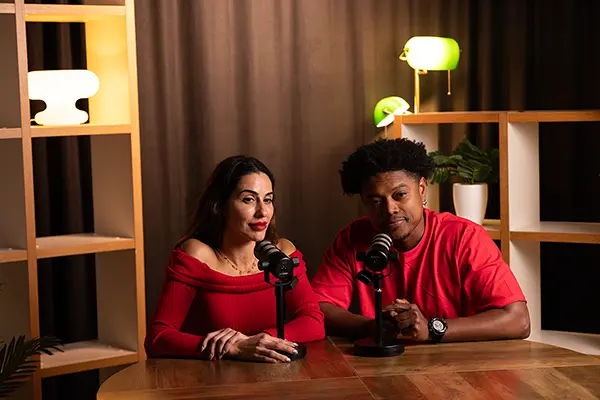 estudio podacast fondo negro